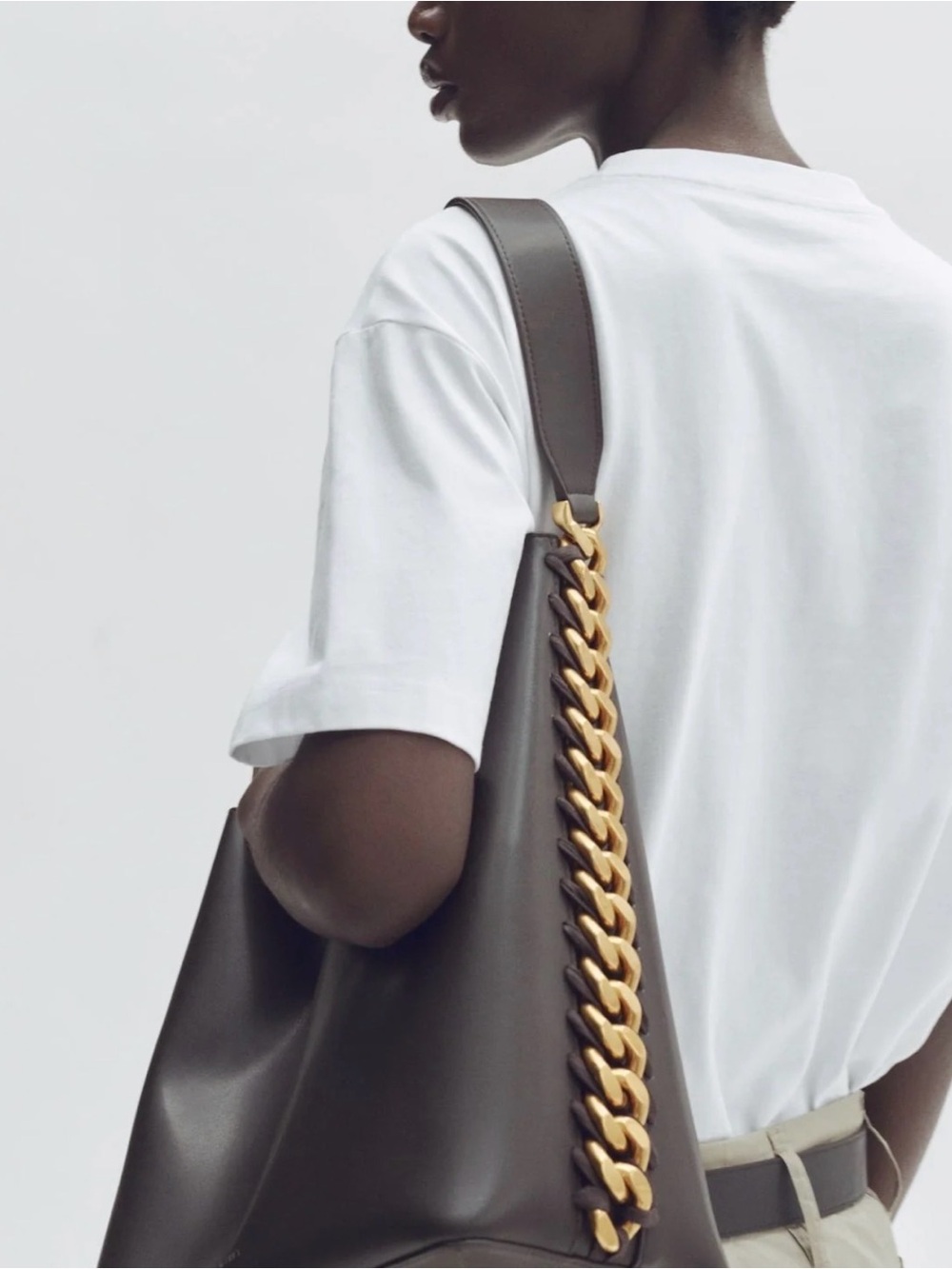 Stella McCartney and H&M collaboration Black Shoulder Bag with Gold Chain Sides - Picture 3 of 5